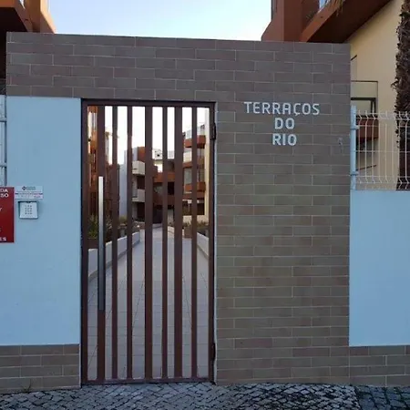 Διαμέρισμα Terracos Do Rio